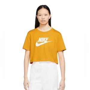 🎁🎁🎁
Women's Nike Sportswear Essential Crop Tee
XX LARGE, Yellow Ochre